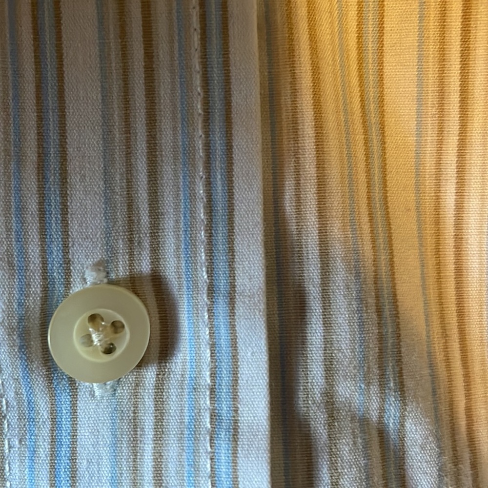 Puritan button down - Picture 4 of 5